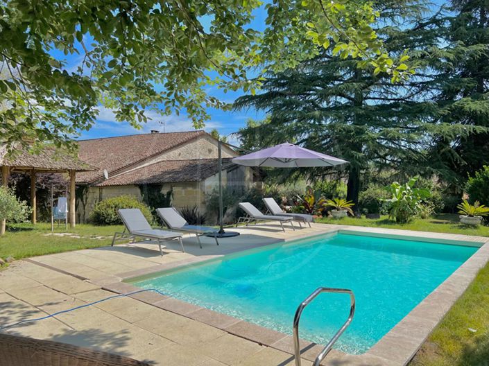 Image No.3-4 Bed House for sale