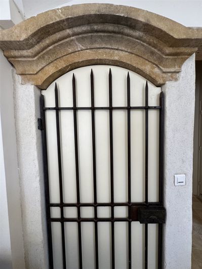 Image No.11-4 Bed House for sale