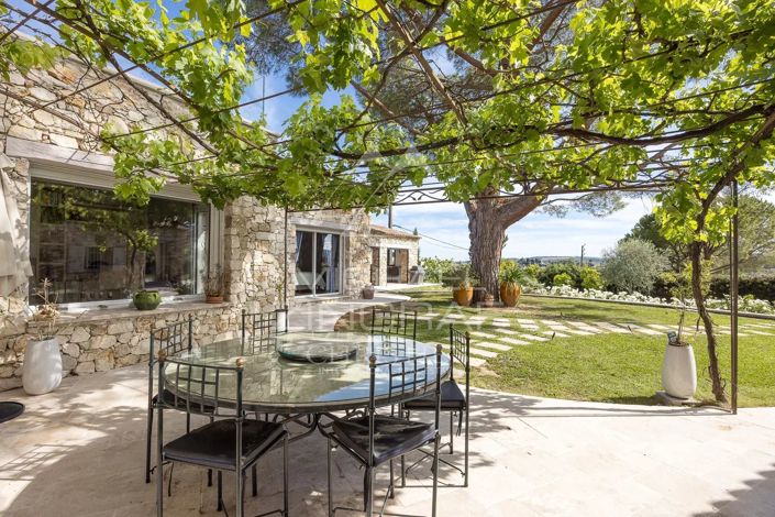Image No.4-4 Bed House for sale