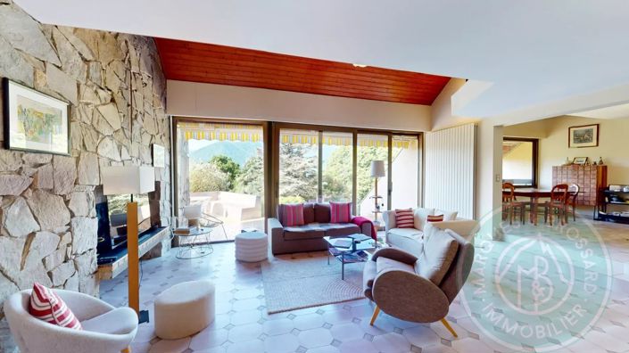 Image No.3-3 Bed House for sale