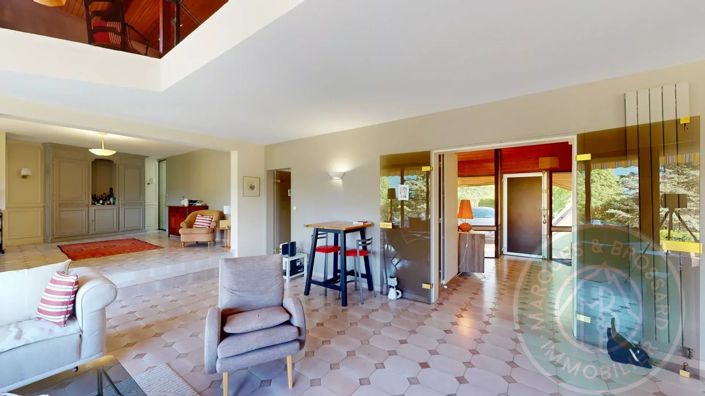 Image No.4-3 Bed House for sale