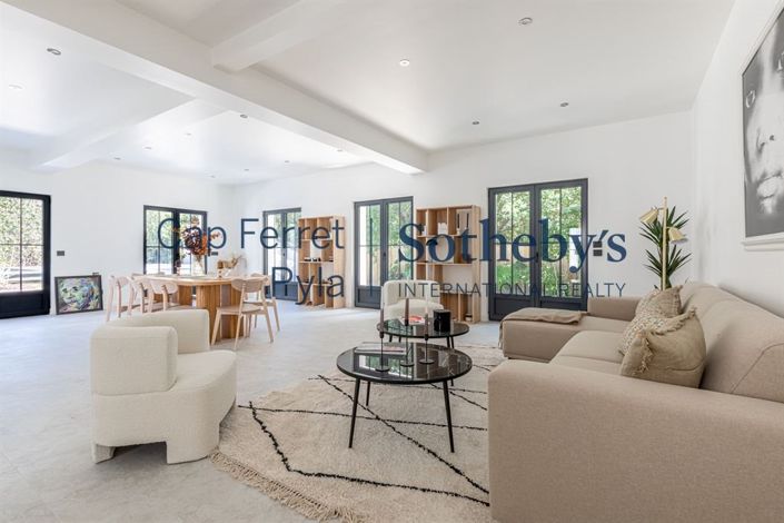 Image No.13-5 Bed House for sale