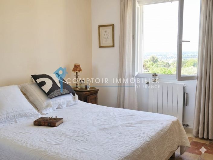 Image No.10-5 Bed House for sale