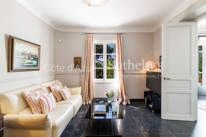 Image No.13-Propriété de 4 chambres à vendre à Nice