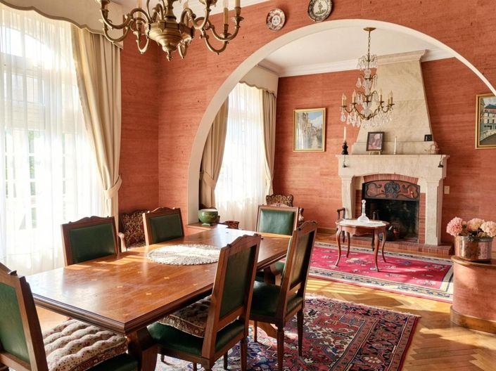 Image No.5-2 Bed House for sale