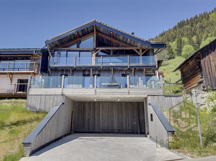 Image No.21-6 Bed House for sale
