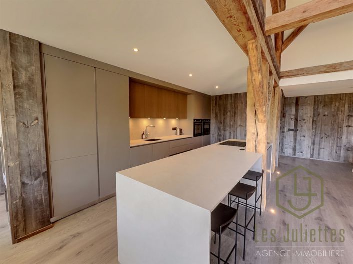 Image No.3-6 Bed House for sale
