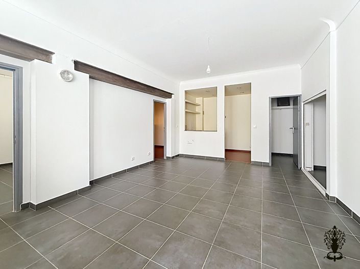 Image No.2-3 Bed House for sale