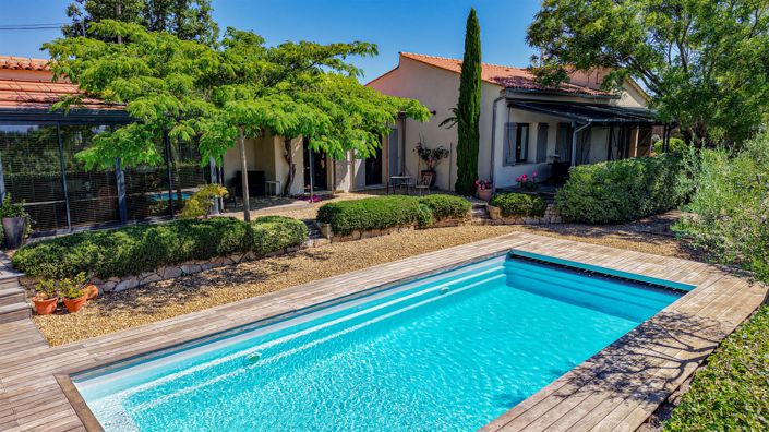 Image No.6-4 Bed House for sale