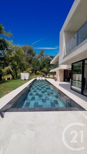 Image No.11-5 Bed House for sale