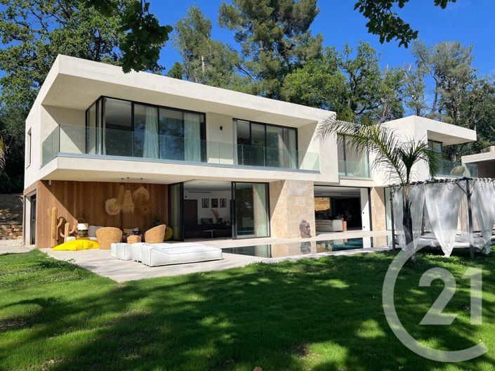 Image No.32-5 Bed House for sale