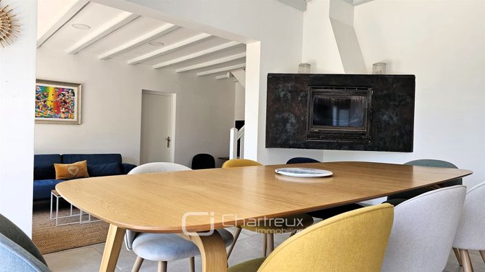 Image No.8-4 Bed House for sale