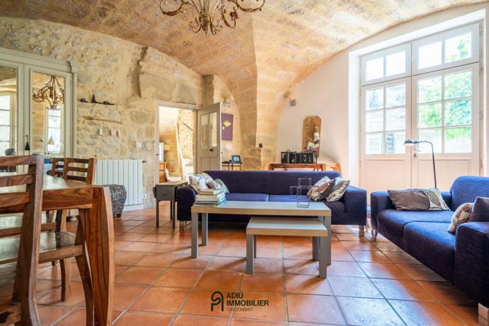 Image No.2-5 Bed House for sale