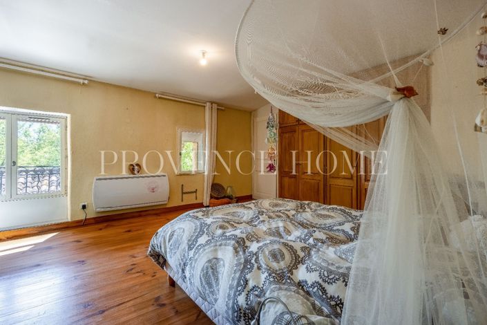 Image No.15-7 Bed House for sale