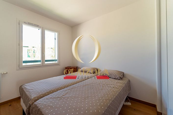 Image No.14-3 Bed Apartment for sale