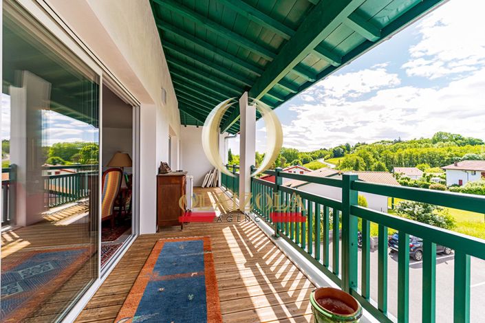 Image No.4-3 Bed Apartment for sale