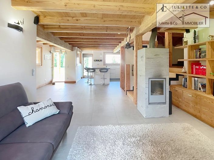 Image No.10-4 Bed Property for sale