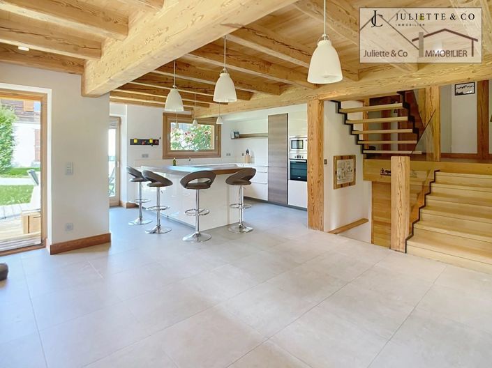 Image No.7-4 Bed Property for sale