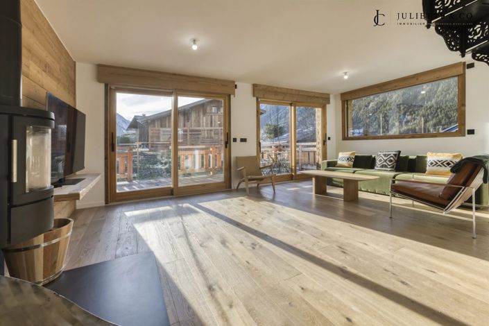 Image No.5-3 Bed Property for sale