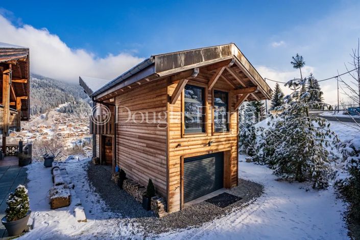 Image No.14-4 Bed House for sale