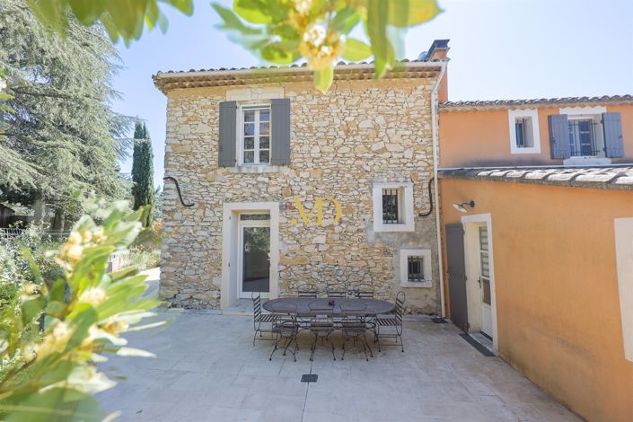 Image No.10-4 Bed House for sale