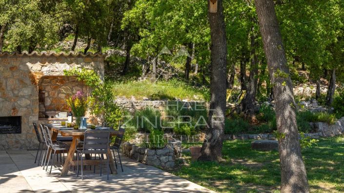 Image No.4-4 Bed House for sale