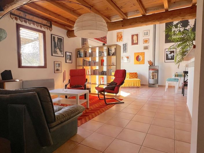 Image No.6-3 Bed House for sale