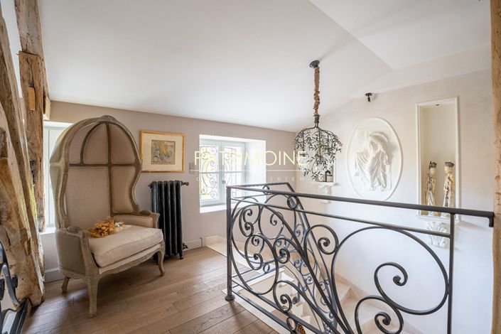 Image No.14-6 Bed House for sale