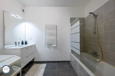 afsjd3xpd923c9hv6