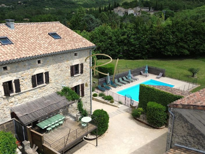 Image No.2-4 Bed House for sale