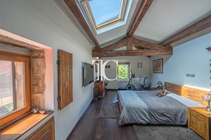 Image No.27-4 Bed House for sale