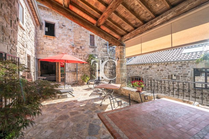 Image No.31-4 Bed House for sale