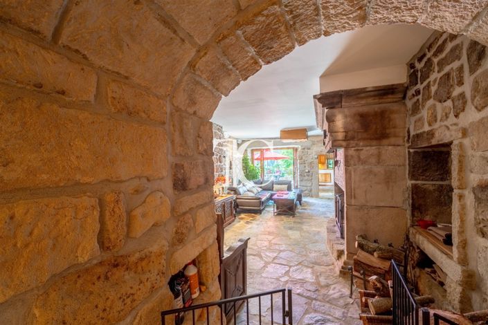 Image No.5-4 Bed House for sale