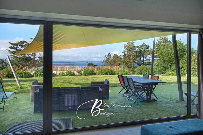 Image No.7-5 Bed Property for sale