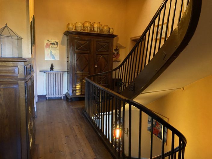 Image No.13-6 Bed House for sale