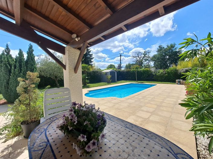Image No.3-4 Bed House for sale