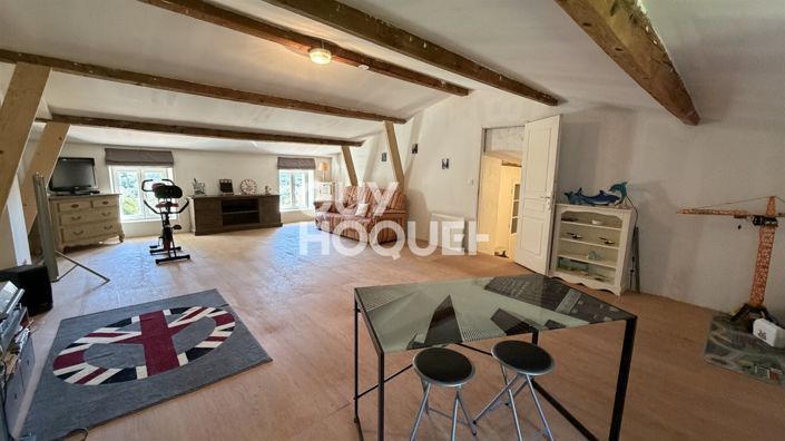 Image No.24-4 Bed House for sale