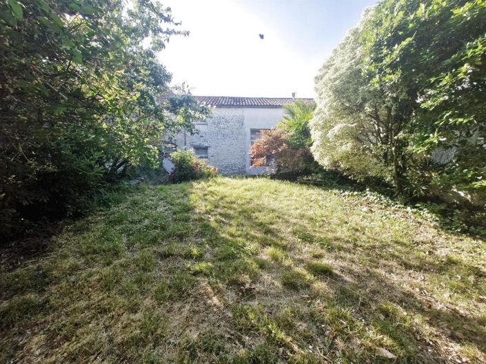 Image No.11-2 Bed House for sale