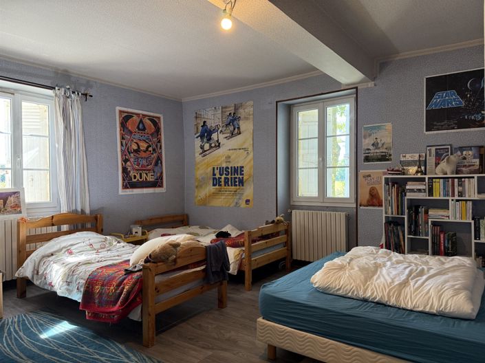 Image No.11-2 Bed House for sale