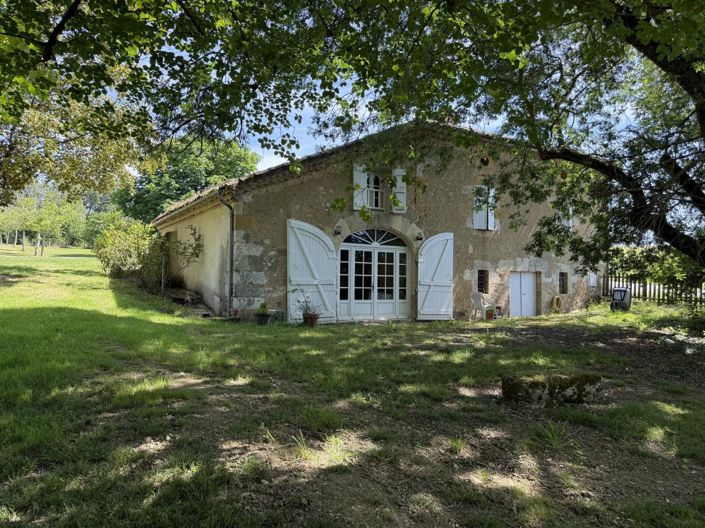 Image No.15-2 Bed House for sale