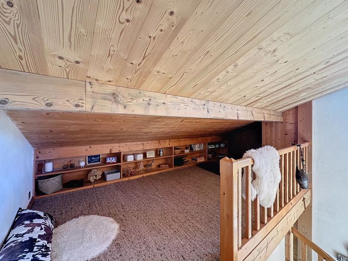 Image No.11-6 Bed House for sale