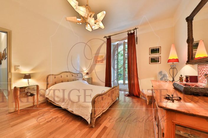 Image No.13-5 Bed House for sale