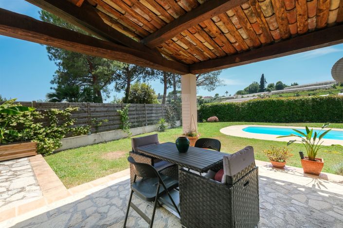 Image No.2-3 Bed House for sale