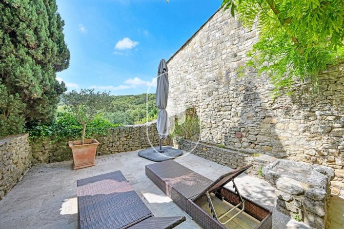 Image No.9-4 Bed House for sale