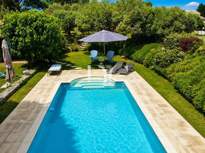 Image No.2-5 Bed House for sale