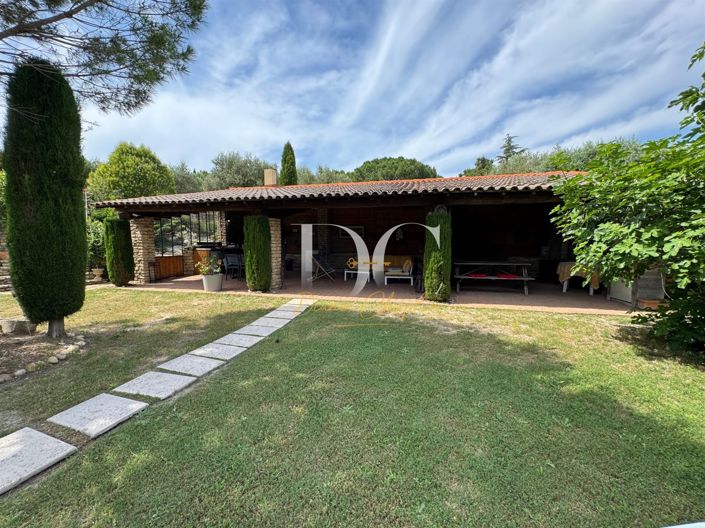 Image No.5-5 Bed House for sale