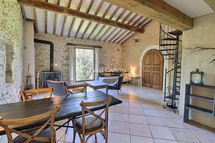 Image No.9-7 Bed House for sale