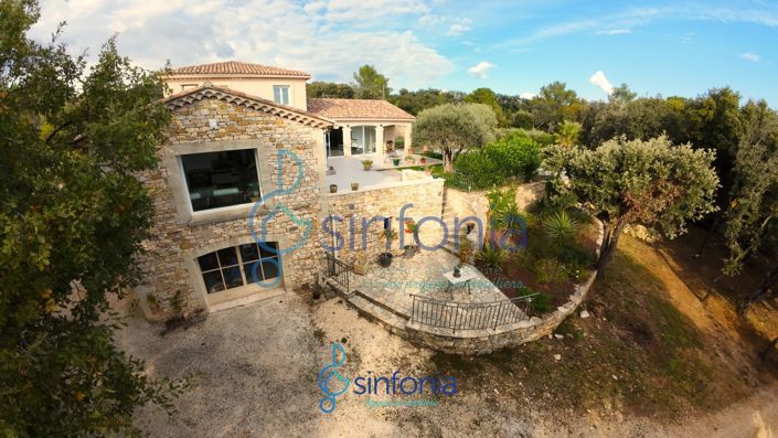 Image No.3-5 Bed House for sale