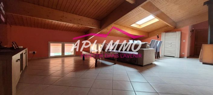 Image No.5-6 Bed House for sale