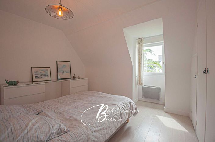 Image No.12-4 Bed House for sale